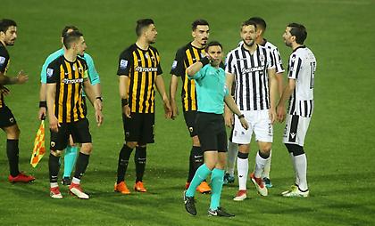 Γκρίνια για τον Κομίνη ο ΠΑΟΚ, αλλά στην ΑΕΚ πήγε να κάνει ζημιά