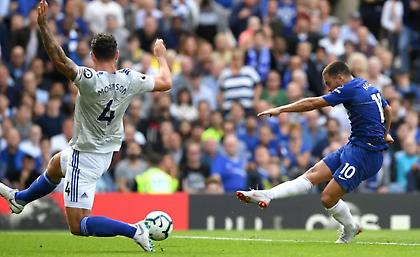 Ο Αζάρ έκανε τον Τζόλα να υποκλιθεί! (video)