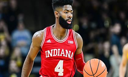 Συμπαίκτης του Γιάννη ο ρούκι Ρόμπερτ Τζόνσον