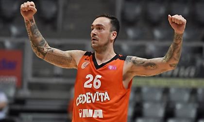 Επιστρέφει στην Τσιμπόνα ο Μάρκοτα