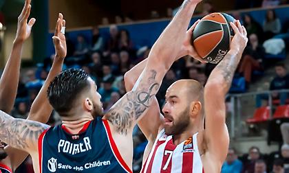 Με τον Ολυμπιακό στη Βιτόρια