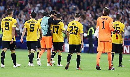 Από το «πάμε καλά» στο «που πας ρε Καραμήτρο», είναι... ένα λάθος δρόμος και η ΑΕΚ το ξέρει πια