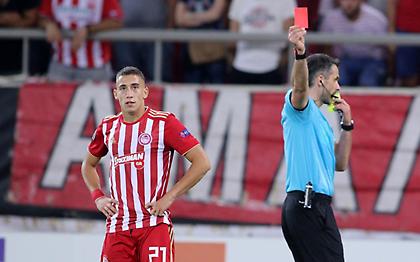 Νικολακόπουλος: «Πέντε αποβολές δείχνουν τη βαριά φανέλα του Ολυμπιακού στην Ευρώπη»