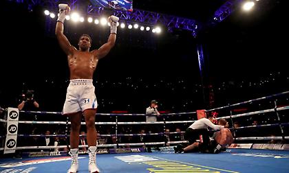 Ο Τζόσουα διέλυσε τον Ποβέτκιν