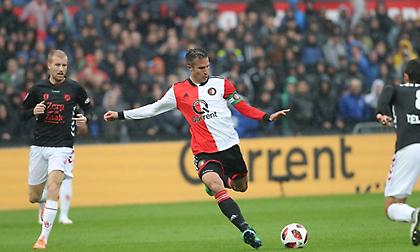 Ασταμάτητος Φαν Πέρσι «καθάρισε» για τη Φέγενορντ