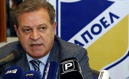 Τελειώνει ο Κωστή από τον ΑΠΟΕΛ, αναζητεί προπονητή η διοίκηση