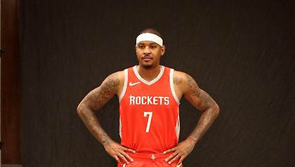 Αποδέχεται και ρόλο παγκίτη ο Καρμέλο