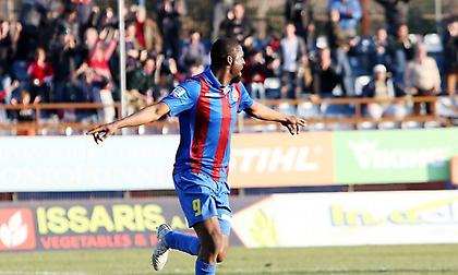 Με προβλήματα στο Βόλο η Κέρκυρα