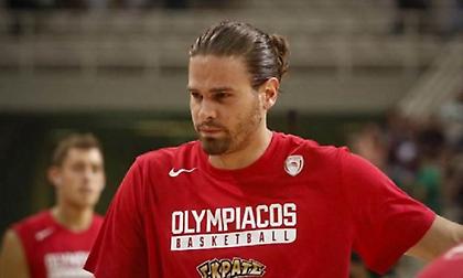 Το ρεσιτάλ του Μπόγρη στην media day του Ολυμπιακού! (video)