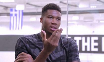 Αντετοκούνμπο: «Βοήθησα τον ηλικιωμένο, επειδή αυτό ήταν το σωστό» (vid)