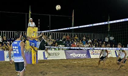 Άθληση, θέαμα και διασκέδαση στο 1ο τουρνουά Footvolley