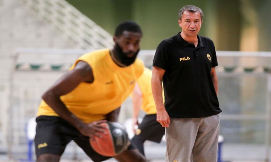 Ρεπό στην ΑΕΚ, αποθεραπεία για Σαντ-Ρος