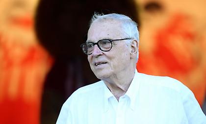 Θεοδωρίδης: «Είμαστε παντοδύναμοι, να γίνουμε ομάδα-μοντέλο»