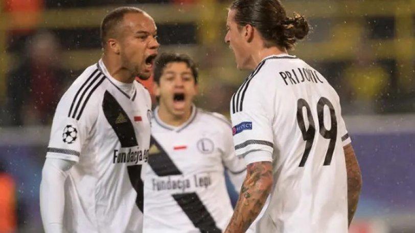 Στους καλύτερους συμπαίκτες του Οφόε ο Πρίγιοβιτς, κανένας από τον Ολυμπιακό