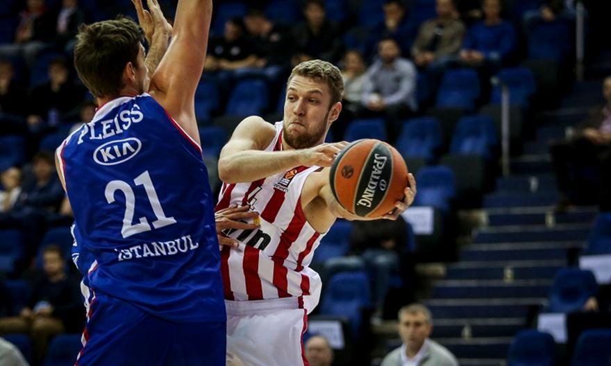 Βεζένκοφ: «Να μας γίνει μάθημα αυτός ο αγώνας»