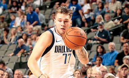 Εξαιρετικό ντεμπούτο Ντόντσιτς με τους Μάβερικς, θετικός ο Αντετοκούνμπο (video)