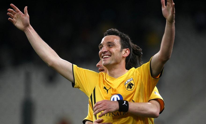 Μαντούκα: «Η καρδιά μου περισσότερο στην ΑΕΚ παρά στην Μπενφίκα»