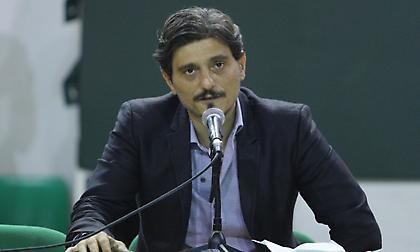 Ενιαίος κι αδιαίρετος: Η τεράστια, γεμάτη νόημα, κίνηση που σκέφτεται ο Γιαννακόπουλος