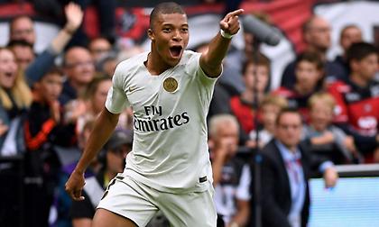 «Στοπ» στις φήμες ανταλλαγής Εμπαπέ-Στέρλινγκ από τον Γκουαρντιόλα!