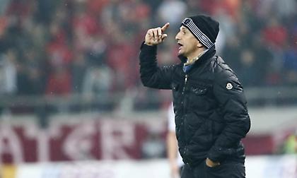 Δεν λέμε «δεν με ενδιαφέρει», αλλά, προσέχουμε κύριε Λουτσέσκου μας