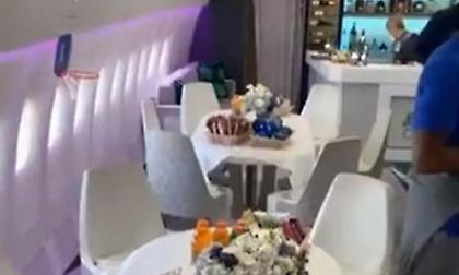 Το αεροπλάνο των Μάβερικς μοιάζει με… παλάτι! (VIDEO)