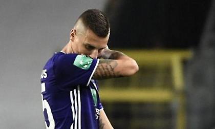 Στο πρώτο ημίχρονο έκανε πέναλτι και στο δεύτερο αποβλήθηκε ο Βράνιες!