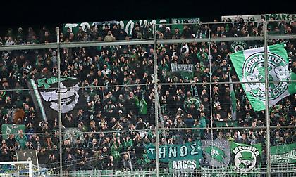 «Λύσσα» για τη νίκη στο γήπεδο, αλλά και στις κερκίδες