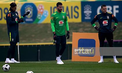 Έντερσον: «Ο Άλισον είναι ένα βήμα μπροστά από εμένα»