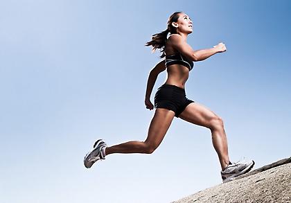 Τρέξιμο σε ανηφόρα ή κατηφόρα; Τελικά τι είναι πιο επίπονο;