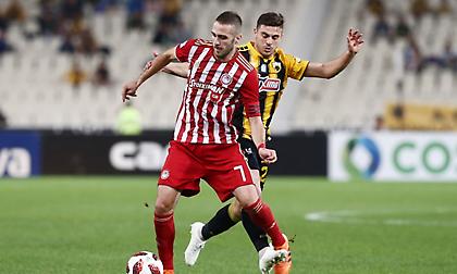 Μία, αλλά μεγάλη διαφορά, στις νίκες του Ολυμπιακού και σε εκείνες της ΑΕΚ