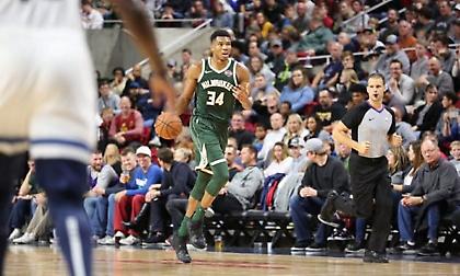 Γιάννης Αντετοκούνμπο: «Θα έλθουν και τα τρίποντα»