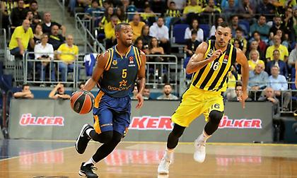 Πρεμιέρα στο… ρελαντί για τη Φενέρ