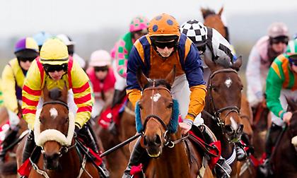 Iπποδρομιακή φιέστα στην Αγγλία και τον ιππόδρομο του NEWMARKET και με διαδρομές των 560.000€!