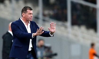 Όποιος ξέρει την Εθνική, να σηκώσει το χέρι!