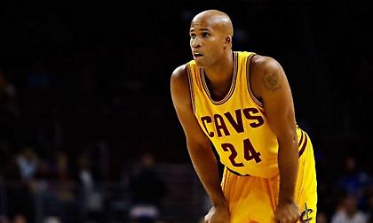 Ρίτσαρντ Τζέφερσον: Σταμάτησε το μπάσκετ με συγκινητικό «αντίο» στον πατέρα του (vid)