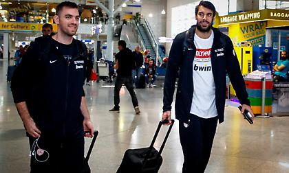 Η αναχώρηση του Ολυμπιακού για Βιτόρια (pics)