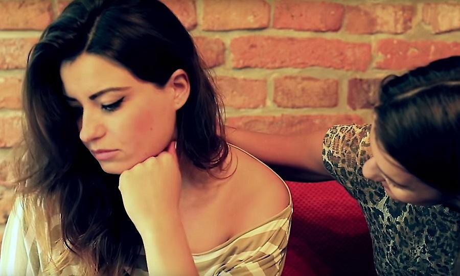 Γλώσσα του σώματος: Πώς να αναγνωρίσετε έναν ψεύτη