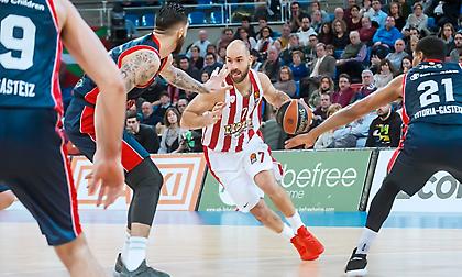 Με... φόρα από τη Μόσχα για το δεύτερο «διπλό»