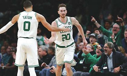 Ο Χέιγουορντ γύρισε και είναι καλά (video)