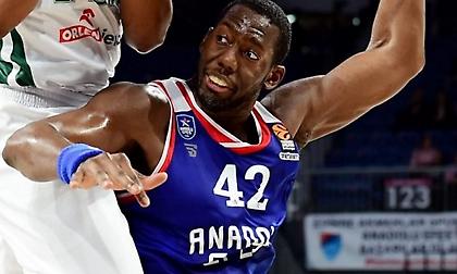 Μπράιαντ Ντάνστον: Έφθασε τον Φώτση και χώρεσε στο Top 10 (πίνακες)