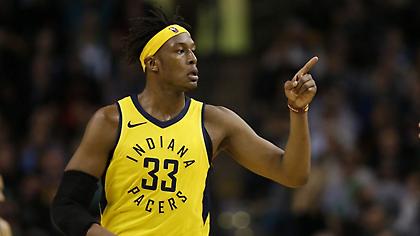 Μάιλς Τέρνερ: «Ενθουσιασμένος που παραμένω στην Ιντιάνα»