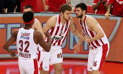 Βεζένκοβ: «Να δείξουμε ότι είμαστε σκληρή ομάδα και να το αφήσουμε πίσω μας»