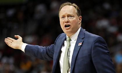 Μπαντενχόλζερ: «Θέλω να σουτάρει ο Γιάννης»