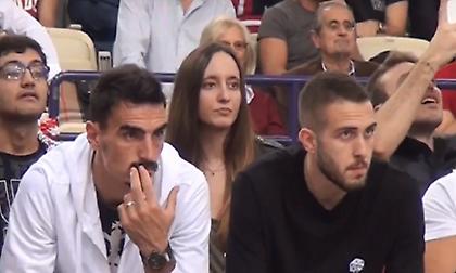 Παρακάμερα στο Ολυμπιακός-Αρμάνι με Λάζαρο και Φορτούνη (video)