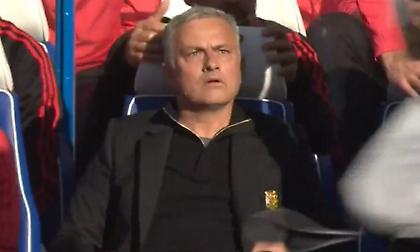 Πήγε να πιαστεί στα χέρια με άνθρωπο της Τσέλσι που πανηγύρισε έξαλλα μπροστά του ο Μουρίνιο! (vids)