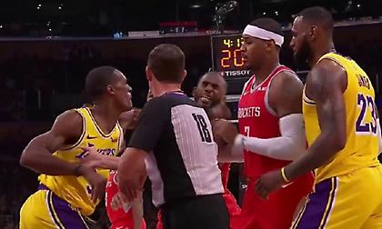 Έπεσαν μπουνιές μεταξύ Ρόντο και Πολ στο Λέικερς-Ρόκετς (video)