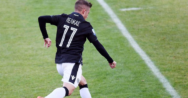 Η Μελινα Ασλανιδου αποθεώνει τον Πέλκα