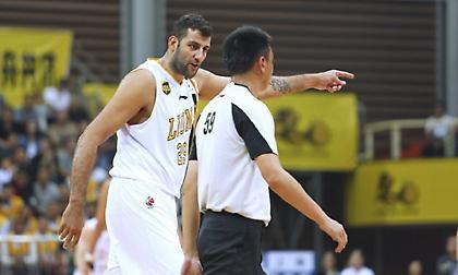 Θετικός ο Μπουρούσης στο 2/2 των Λάιονς