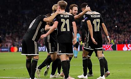 Λύγισε τον Βλαχοδήμο στο 92’ και έγινε αφεντικό για τη 2η θέση ο Άγιαξ!