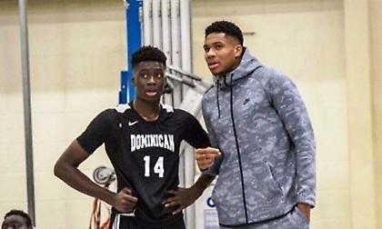 Γιάννης – Άλεξ Αντετοκούνμπο: «Μπορείτε να με λέτε… κόουτς»! (pic)